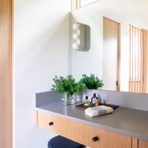 Harlow 3 Sconce::laurel-satin::hover