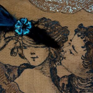 The Kiss Tapestry - Alternative view 3