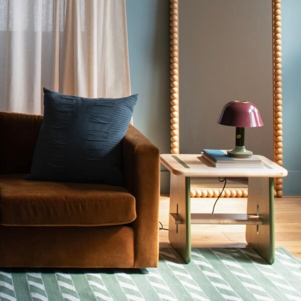 Evelyn Petite Table Lamp - Image 3